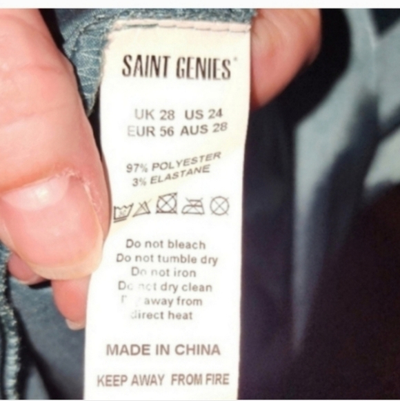 🍂🍁NEW WITH TAGS SIZE 24 SATIN DRESS - Picture 5 of 5